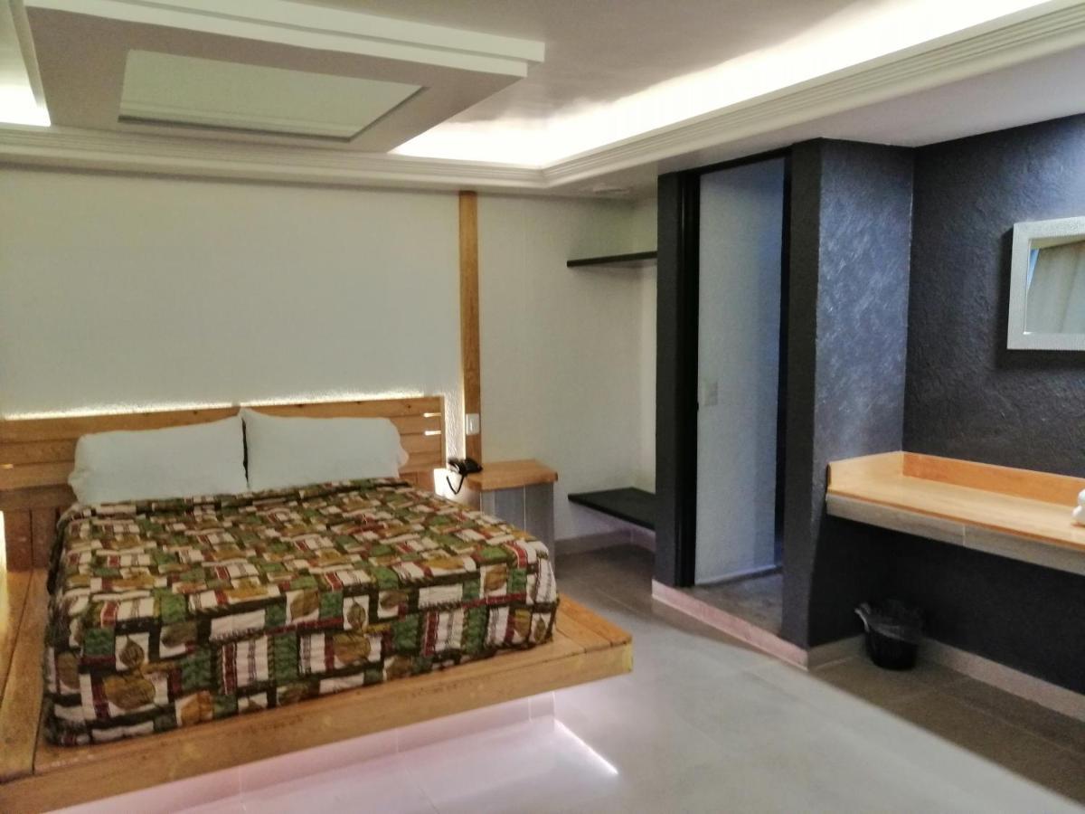 Motel Oasis Mexico Tlalnepantla  Esterno foto