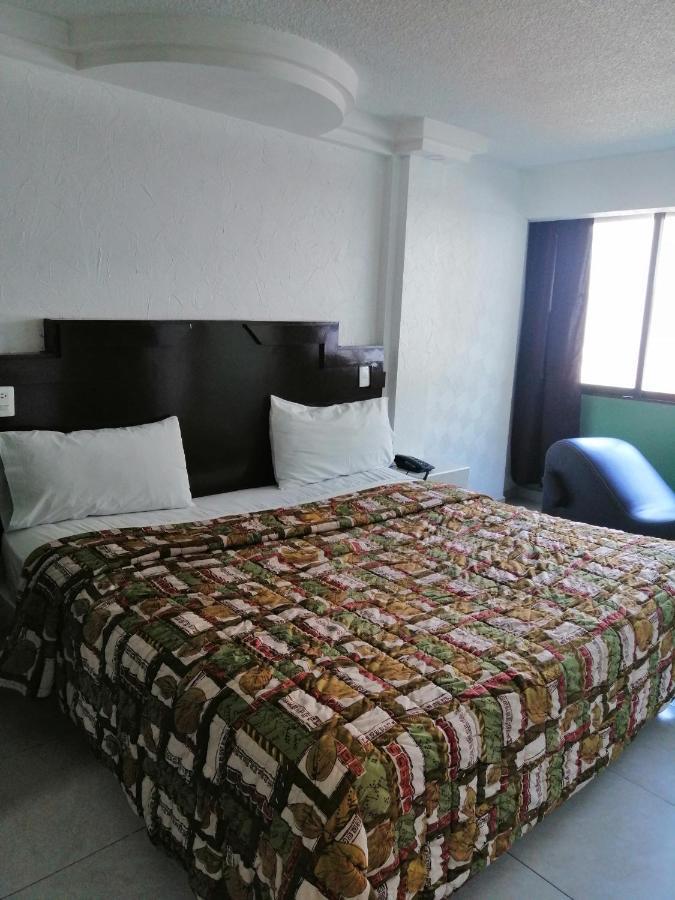 Motel Oasis Mexico Tlalnepantla  Esterno foto